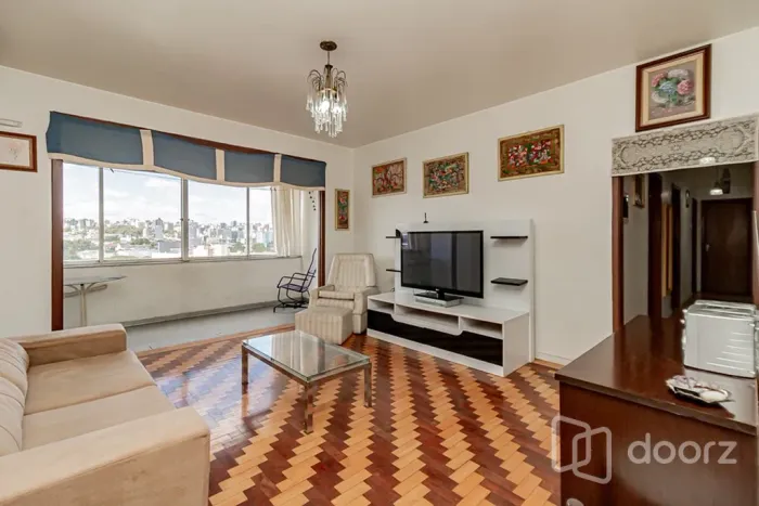 Imóvel na Quintino Bandeira com 3 dormitórios e 120m²