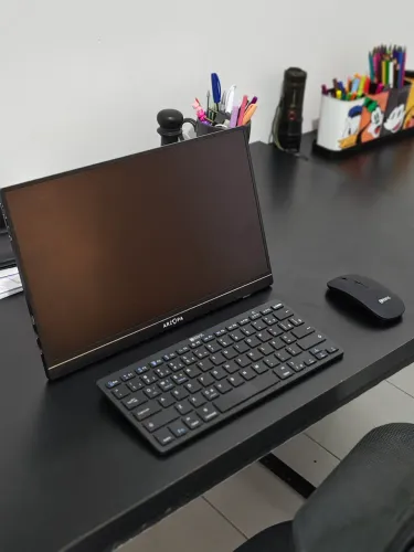 Monitor portatil 60hz arzopa + teclado e mouse