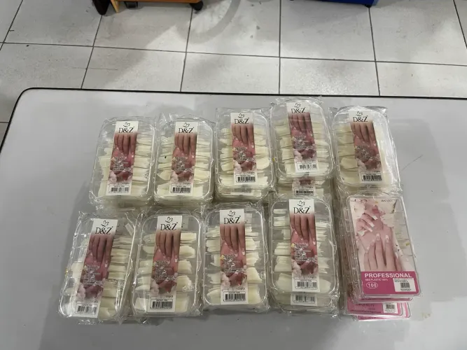 Lote de 40 Unhas Postiças