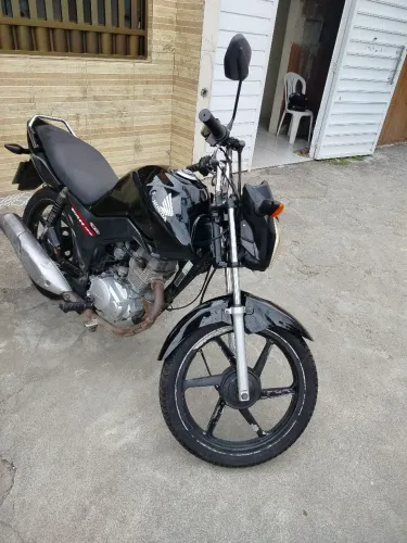 Vendo moto Fam 125 ESD ano 2014