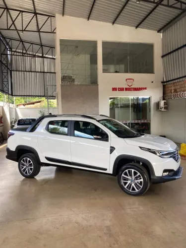 Fiat Strada Volcano 1.3 Flex 8V CD 2026