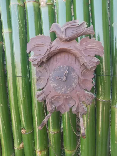 Relógio cuco pequeno