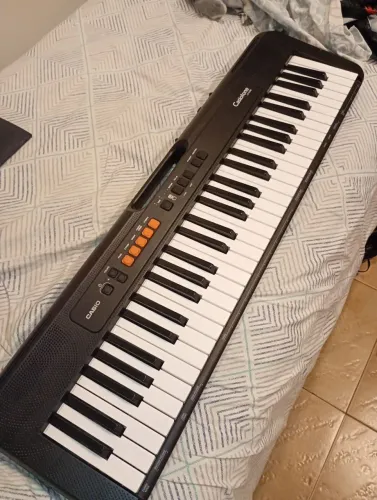 Teclado Casio CTS-100