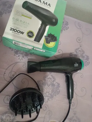 Sacador de cabelo Gama , 3 meses de uso . NOVO. R$ 150,00