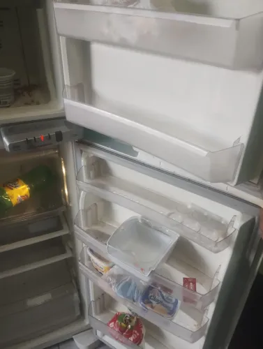 Vendo essa geladeira 