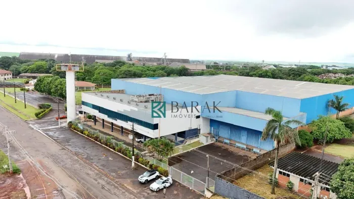 Galpão para alugar, 8000 m² por R$ 172.993,00/mês - Parque Industrial - Maringá/PR