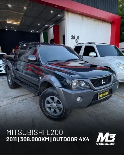Mitsubishi L200 Outdoor GLS 2.5 4X4 CD TDI Diesel 2011