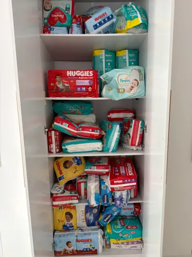 Fraldas descartáveis todos os tamanhos e Marcas 