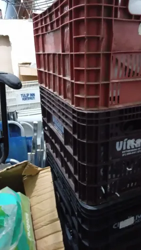 Caixa plásticas de feira e armazenamentos