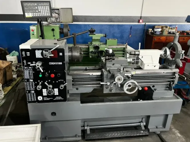 Torno Mascote 300 x 1000mm