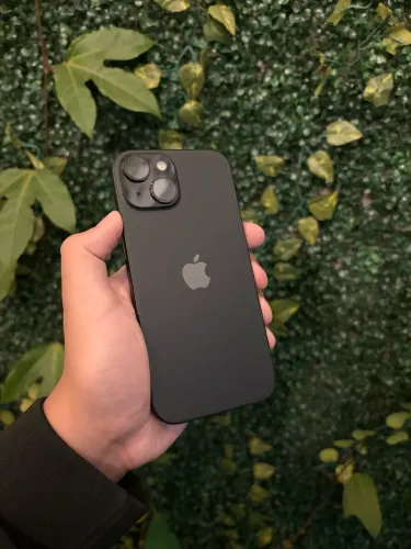 iPhone 15 128 GB Preto