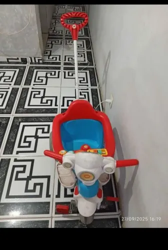 Triciclo Infantil