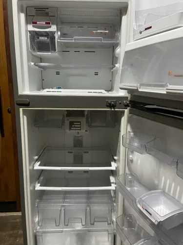 Geladeira inox 220 volts