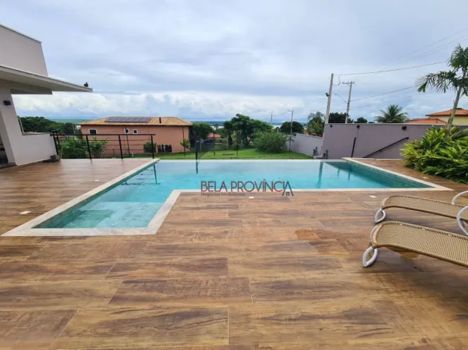 Chácara com 4 dormitórios à venda, 2000 m² por R$ 3.000.000,00 - Santa Maria da Serra - Sa