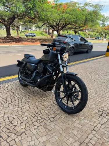Harley-Davidson XL 883n Iron 2018