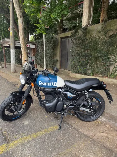 Royal Enfield Hunter 350 Rebel 2024 | 2.850 km | Upgrades Premium