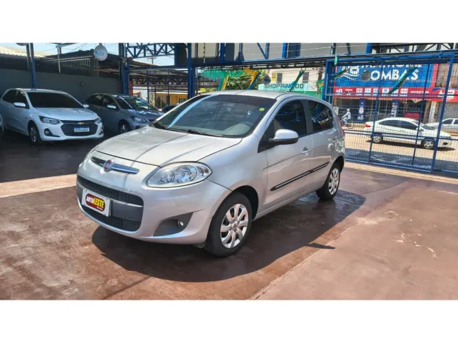 Fiat Palio Attractive 1.0 EVO Fire Flex 8V 5P 2016