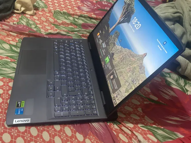 Notebook gaming Lenovo Loq rtx 3050
