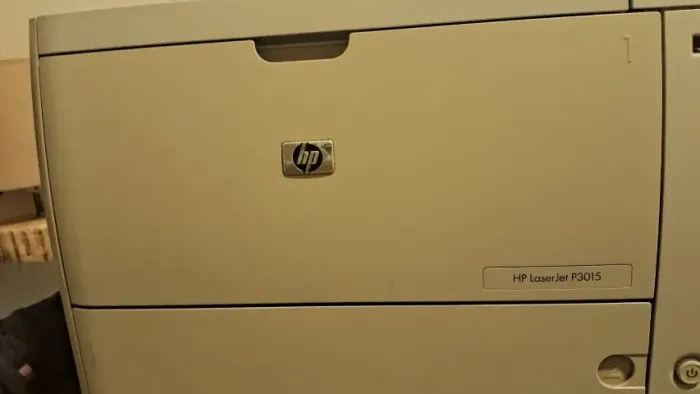 Impressora Laser / Frente Verso / HP P3015 / Monocromatica