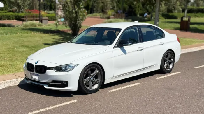 BMW 320I A Modern/sport TB 2.0/a.flex 16V 4P 2015