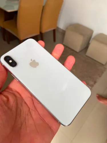 iPhone X