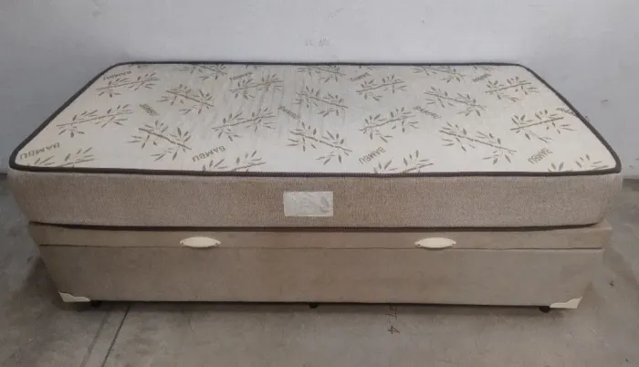 Cama Box Baú Solteiro com Colchão