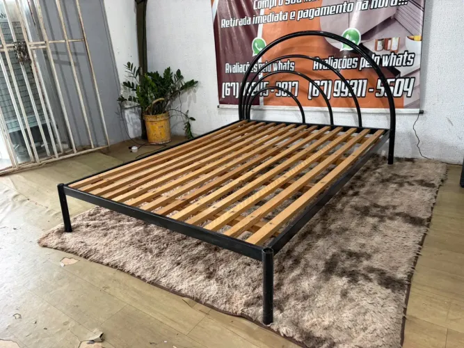 Cama casal tubular (entrego)