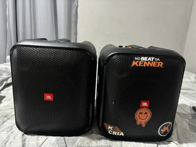 2 JBL PartyBox + 2 Microfones | Kit Completo | R$ 3.000