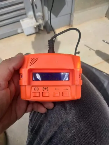 Manutenção motor de portão, travas elétricas, interfone, cerca elétrica, câmeras, alarmes 
