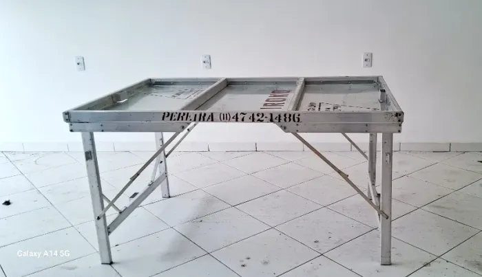 Barraca tabuleiro para ferro alumínio 