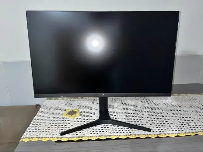Monitor 4k 144hz 1ms Epic Superframe IPS 27 Pol G-Sync/FreeSync HDR