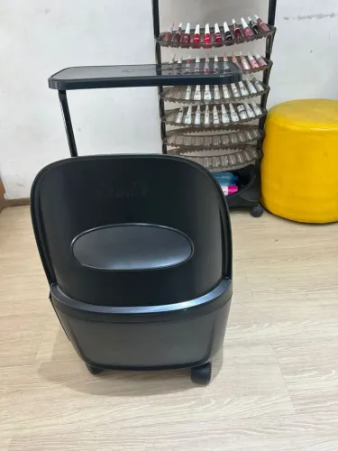 Vendo cirandinha manicure e pedicure desapegando moro em são Cristóvão 