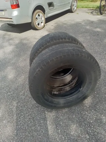 Pneus pick-up 