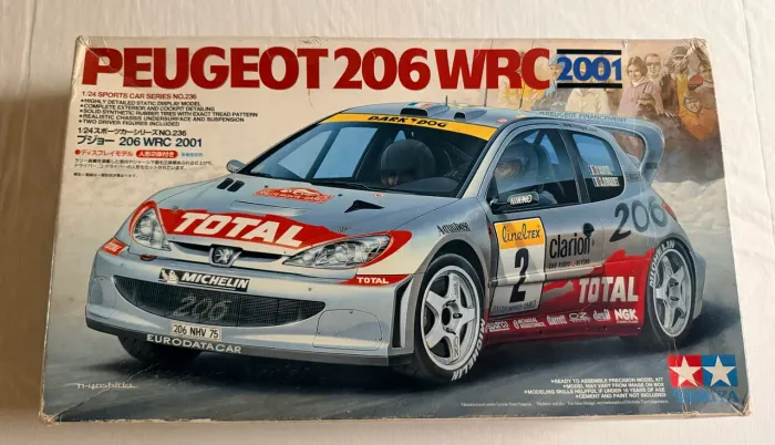 Tamiya 1/24 Automodelo Peugeot 206 WRC
