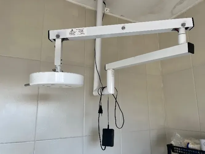 Foco Cirúrgico 6 LEDs