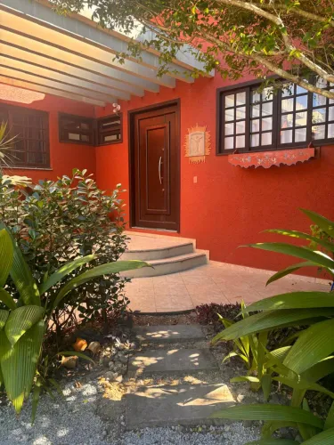 Casa no Campeche com Jardim
