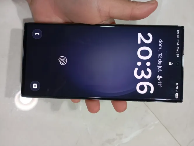 ? Samsung Galaxy S23 Ultra - 256 GB | 12 GB RAM<br>