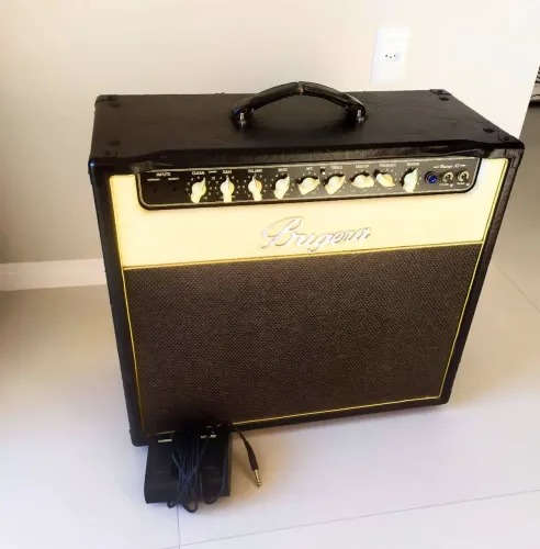 Amplificador BUGERA 55 WATTS Valvulado 