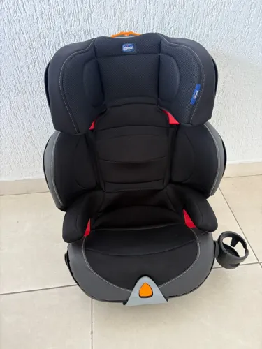 Cadeira para Carro Chicco KidFit 2 em 1 (15 a 36 kg) - Praticamente Nova?