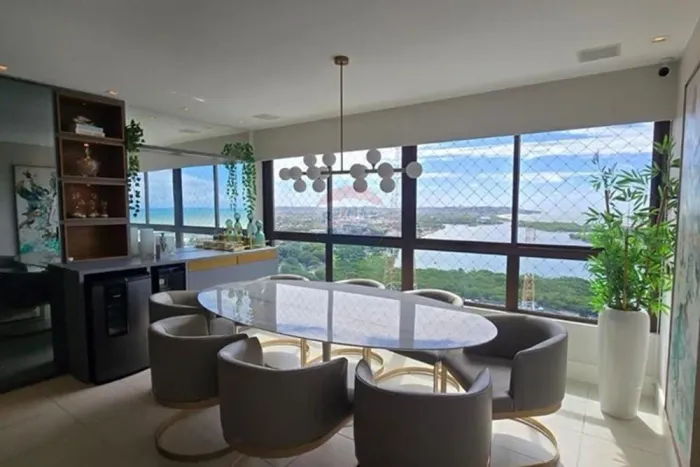 Apartamento à venda, Alto Padrão com 4 Suítes e 3 Vagas 176m² na Melhor Localização de Re