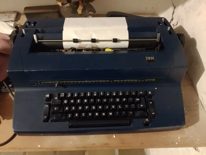 Maq. Escrever IBM