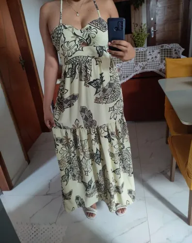Vestido longo estampado usado apenas duas vezes casamento e congresso