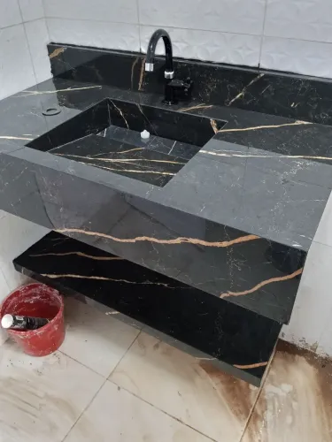 Pias esculpida de porcelanato