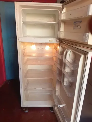 Vendo geladeira