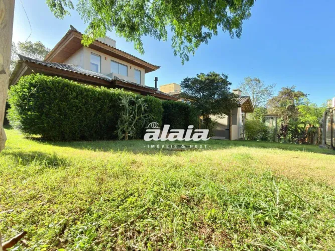 Casa em condomínio no Rio Tavares - Florianópolis/SC