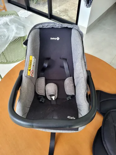 Bebê conforto