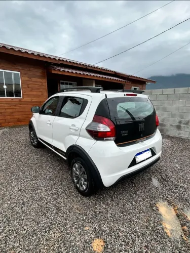 Fiat Mobi Trekking 1.0 Flex 5P 2025