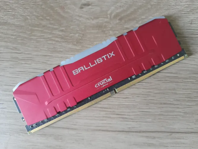 Memória RAM 16GB DDR4 3200Mhz