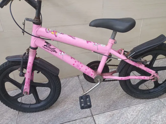 Bike infantil aro 12 + Patins infantil $150
