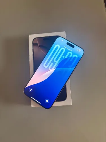 iPhone 16 pro max 256gb